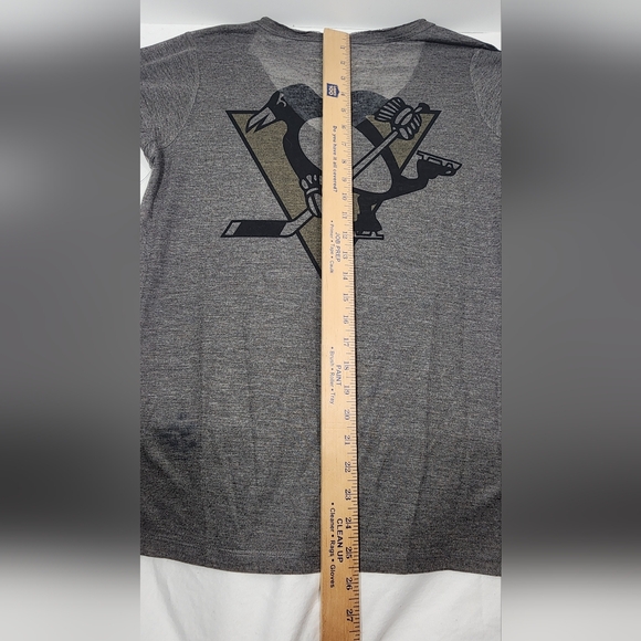 NWT Touch By Alyssa Milano NHL Pittsburgh Penguins Women's T-Shirt Large Black - Picture 9 of 16
